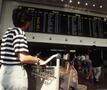 Vrouw in luchthaven